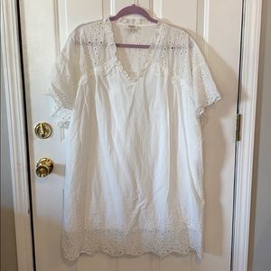 WHITE EYELET DRESS UMGREE